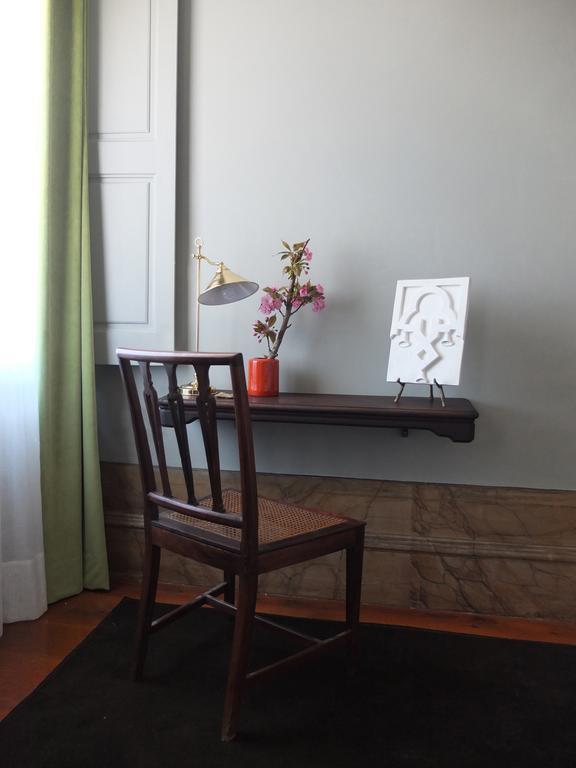 Mercador Guesthouse Porto Bilik gambar